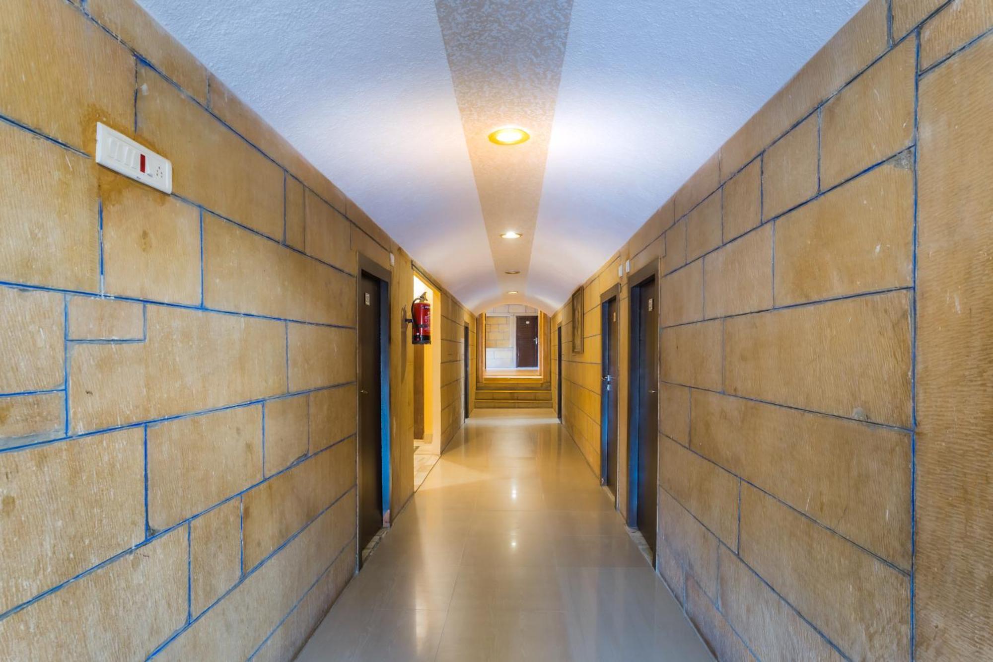 Hotel Prince-Near Jaisalmer Fort Екстер'єр фото